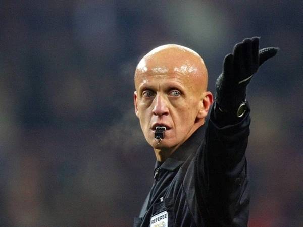 trọng tài Collina