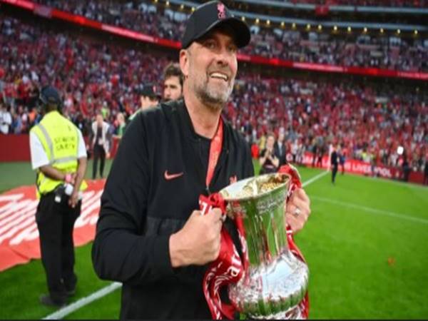 fa-cup-co-da-hiep-phu-khong