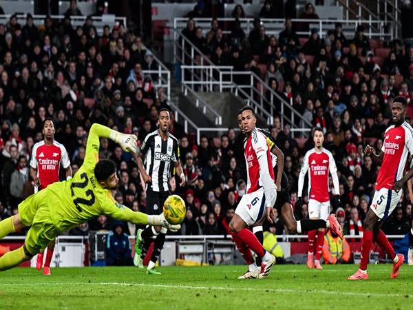 tin-bong-da-arsenal-bai-hoc-lon-khi-khong-co-alexander-isak