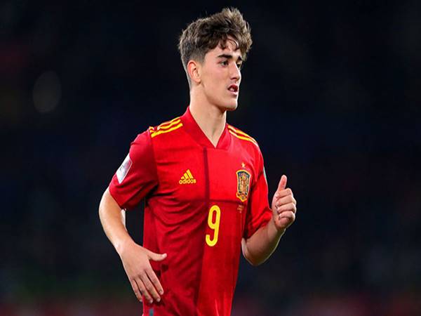 Môt số thông tin cần biết về cầu thủ trẻ Gavi