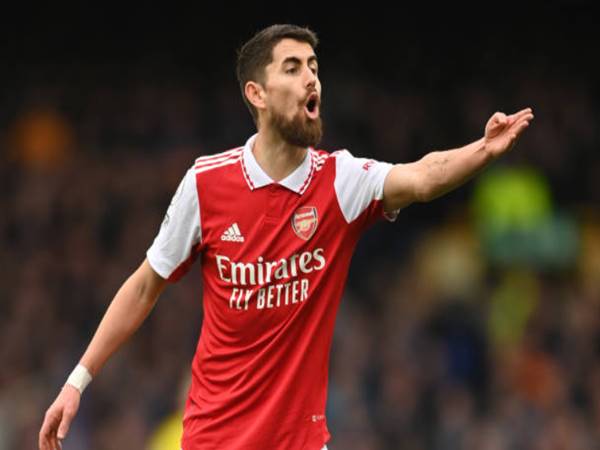 Tin Arsenal: Jorginho liên tục úp mở khả năng rời Arsenal