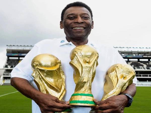 Pelé Cầu thủ ghi nhiều bàn thắng từ đá phạt nhất