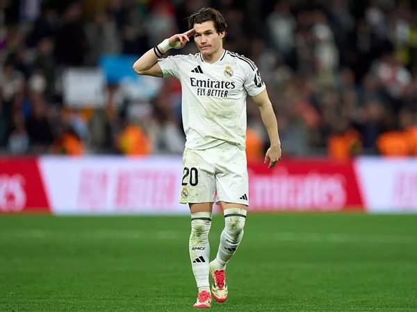 Bóng đá TBN 19/6: Fran Garcia trở thành tâm điểm chỉ trích