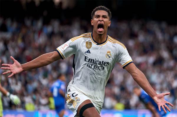 Jude Bellingham (Real Madrid) – Tiền vệ "đa nhiệm" và bàn thắng bất ngờ