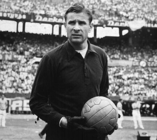 Thủ môn Nga xuất sắc Thủ môn Nga xuất sắc