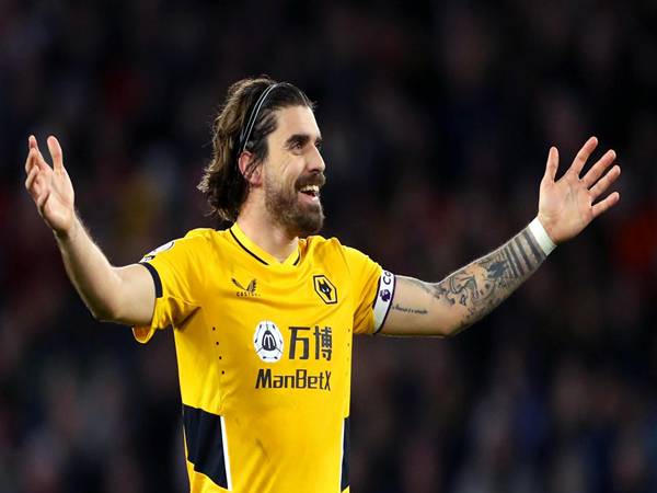 Sự nghiệp bóng đá thăng trầm của Ruben Neves