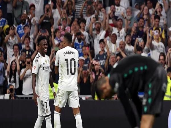 Nhận định trận Real Madrid vs Real Oviedo 2h30 ngày 15/5